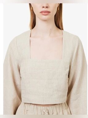 Faithful The Brand , NWT , Size XL ,10 
Eilish Square-Neck Wide-Sleeve
Linen Top